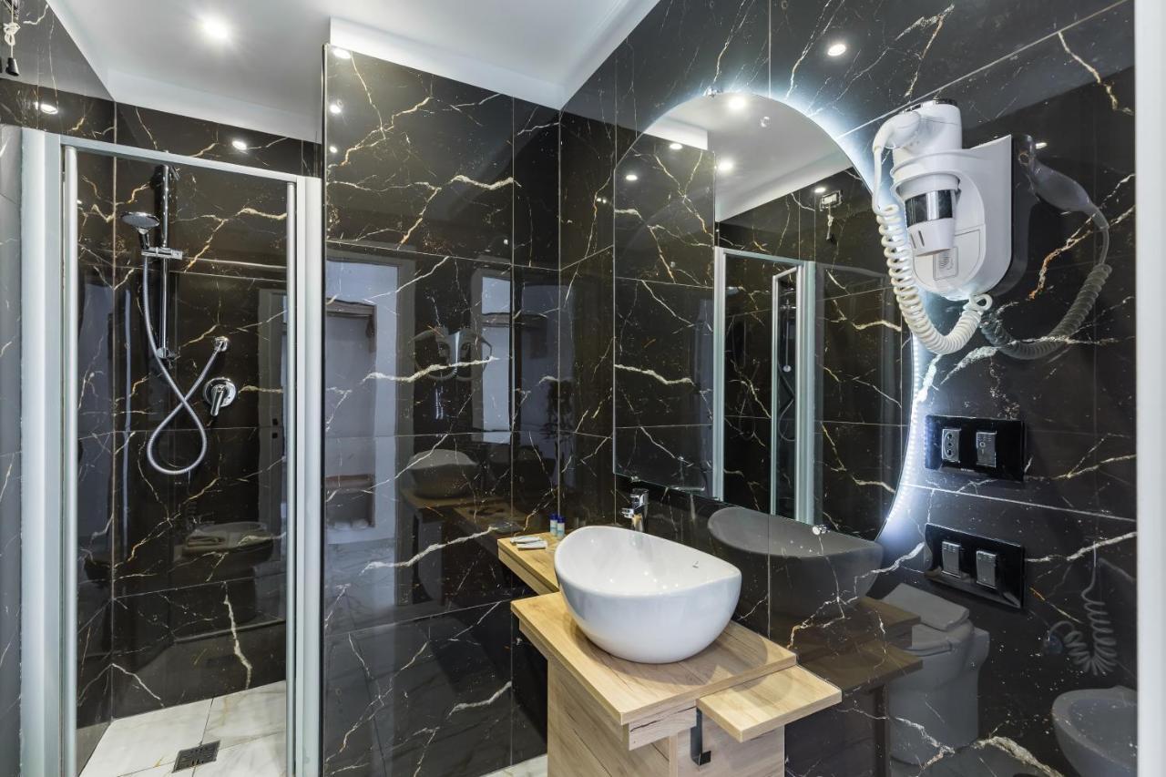 Sant'angelo Palace 4*